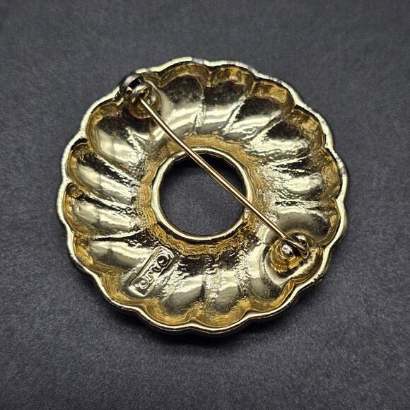 AJC Ribbed Donut Circle Brooch Gold Tone Vintage Jewelry - Picture 3 of 8